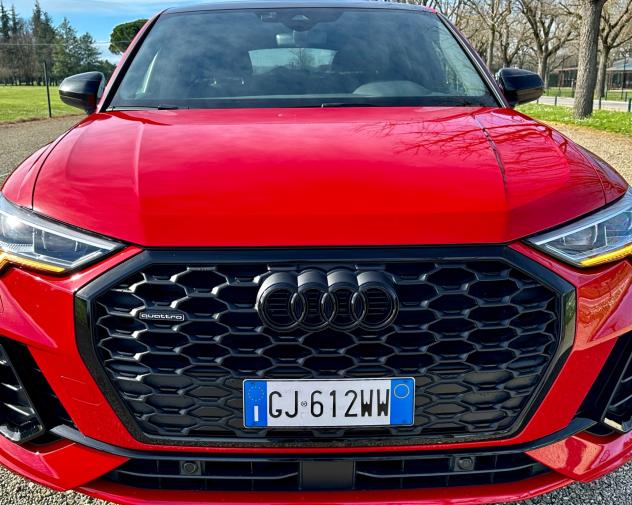 Audi Q3 SPB 40 TDI quattro S line - PIU IVA 22% - AUTO UNICA