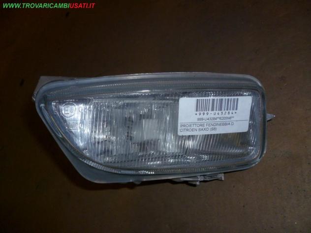 PROIETTORE FENDINEBBIA D. CITROEN SAXO (S8)  Parti elettriche  Fanaleria  Fendinebbia dx. CITROEN - SAXO - 01-03-1996 - 01-08-1999, CITROEN - SAXO -