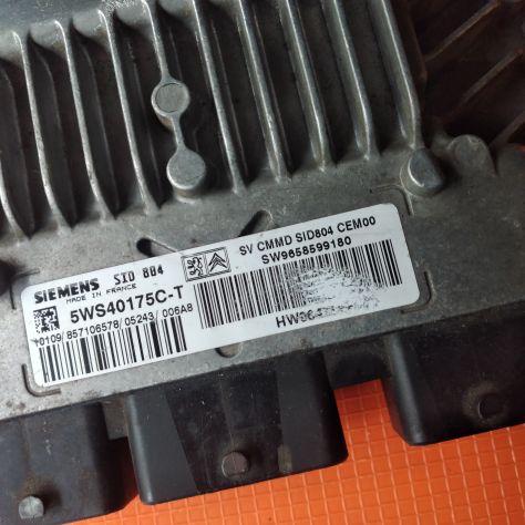 SID 804 5WS40175C-T siemens continental centralina motore Peugeot citroen ford - Foto 5