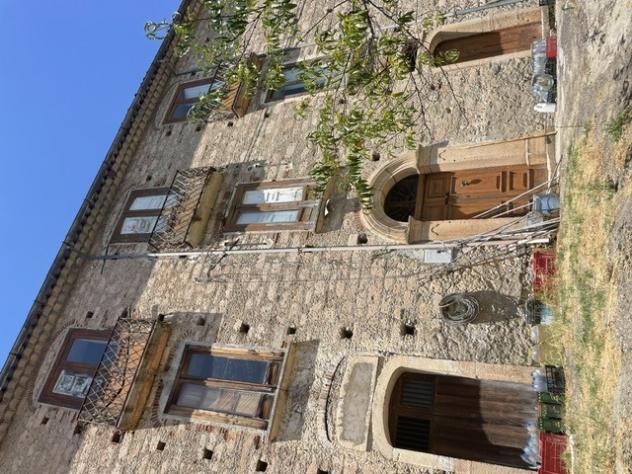 Casa di campagna in Via San Paolo