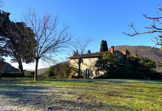 Casale in vendita a Vaiano