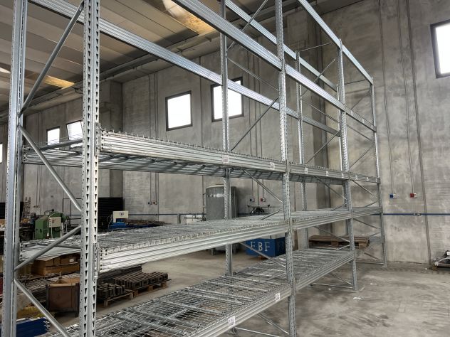 Acquisto scaffalatura