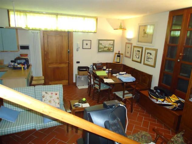 TERRATETTO di 4 vani e di 65 mq (CASTELFIORENTINO) rif. C 76 - Foto 8