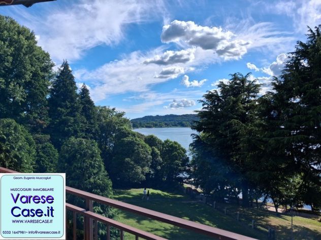 Ispra – Elegante bilocale arredato con splendida vista sul Lago Maggiore - Foto 10