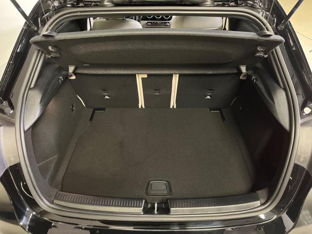 Mercedes-Benz Classe A 180 d Automatic Business Extra - Foto 8