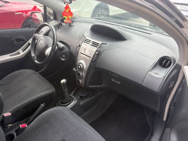 Toyota Yaris 1.0 benz 2008 5 porte
