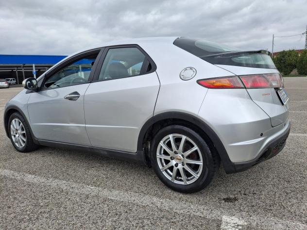 Honda Civic 2.2 i-CTDi 5p.-DIESEL-SEDILI IN PELLE- - Foto 6