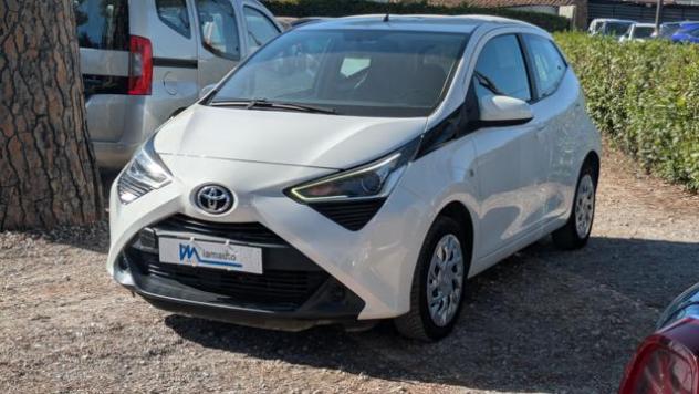 TOYOTA Aygo X-BUSINESS 1.0cc 72cv M-MT - CAMBIO AL VOLANTE rif. 24078226 - Foto 2