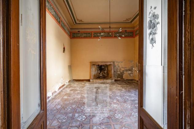 PORZIONE DEL 1800 DA RESTAURARE A COLLE BRIANZA - Foto 9
