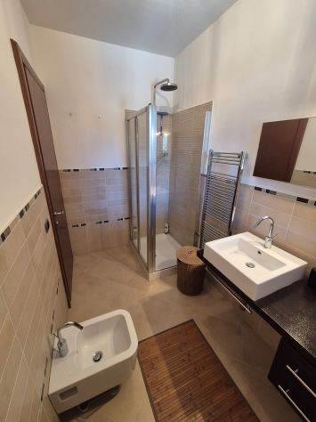 Villino a schiera in ottime condizioni, abitabile subito - Foto 6