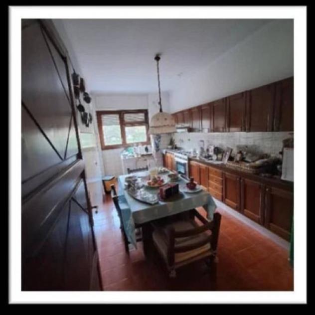 Immobile in asta di 148 m² con più di 5 locali in vendita a Torino - Foto 2