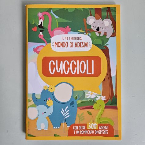 Libro di Adesivi, Cuccioli - Céline Erath - Michael Fischer - 2026 - TRACCIATA!!