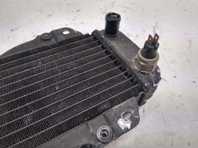 HONDA CN SPAZIO 250 RADIATORE CON DIFETTI DI VERNICE - ROTTURA 1998 JH2MF02A - Foto 3