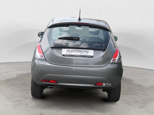 Lancia Ypsilon 1.0 FireFly 5 porte S&S Hybrid Gold - Foto 5