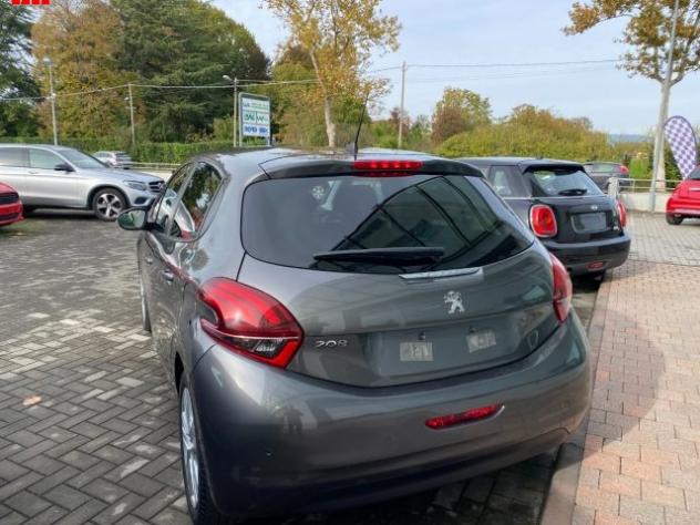 PEUGEOT 208 PureTech 82 Stop&Start 5 porte Signature rif. 24077739 - Foto 2