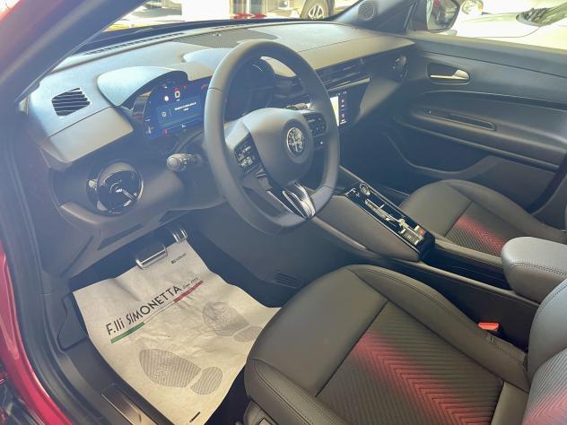 Alfa Romeo Junior 1.2 ibrida Speciale 145cv edct6 - KM0 - Foto 9