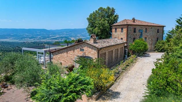 Casale 850 mq in Vendita a Città della Pieve - Foto 2