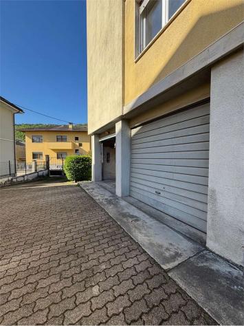 V000572 - QUADRILOCALE RISTRUTTURATO - CON BOX AUTO E CANTINA - Foto 17