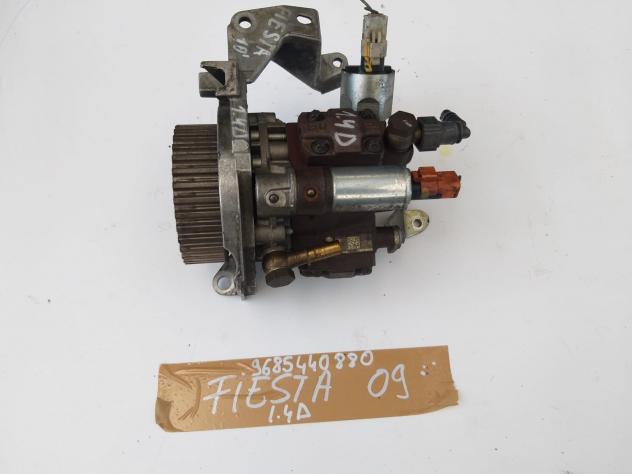 POMPA INIEZIONE DIESEL FORD Fiesta 6° Serie 9685440880 diesel 1.4 (0817)