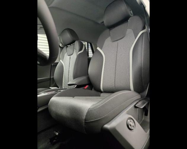 AUDI Q2 35 TFSI S-TRONIC S-LINE EDITION rif. 24087251 - Foto 9