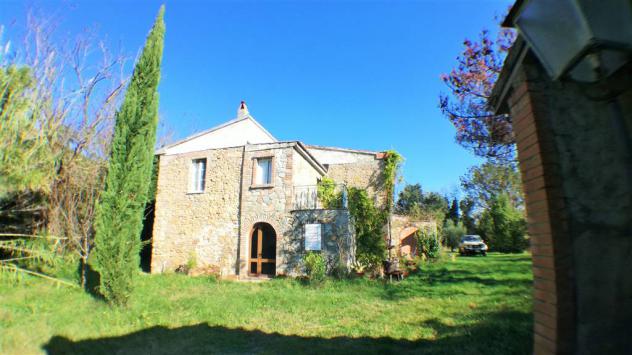 Vendita Rustico casale da 380 mq con giardino con posto auto - Foto 2