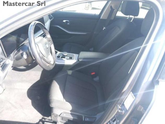 BMW 318 Serie 3 G21 2022 Touring 318d Touring mhev 48V aut rif. 24100269 - Foto 9