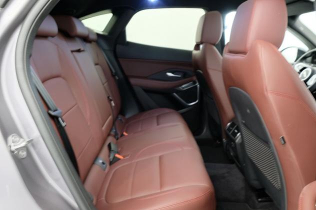 Jaguar E-Pace 2.0D D163 R-DYNAMIC SE AUTO 4WD - Foto 4