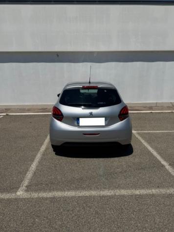 PEUGEOT 208 1° serie BlueHDi 100 5 porte Allure rif. 23746175 - Foto 2