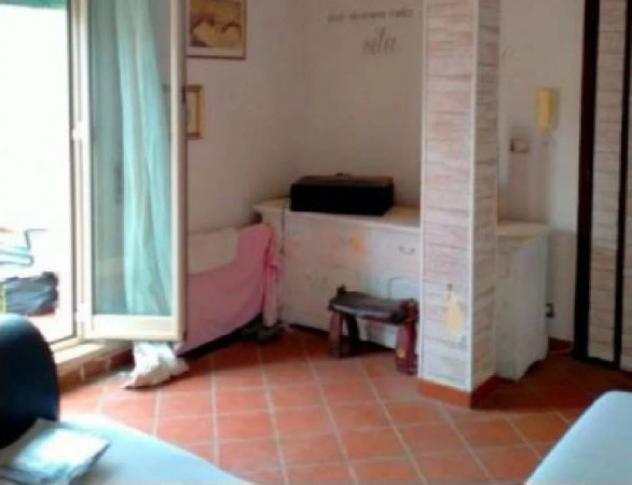 Immobile in asta di 95 m², box auto in vendita a Pomezia - Foto 12