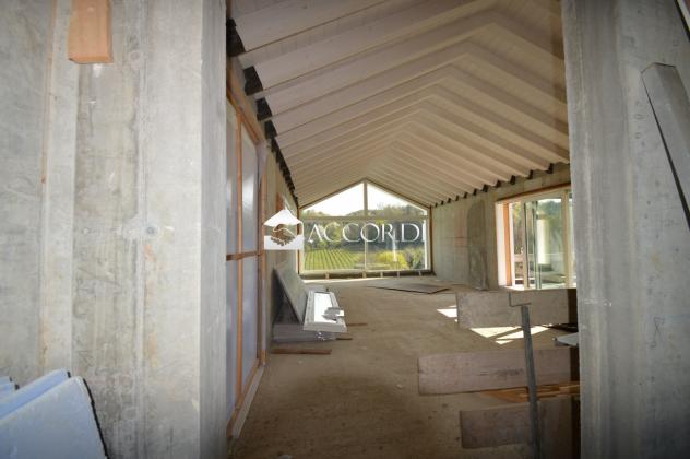 VILLA di 4 vani e di 250 mq (SUSEGANA) rif. AM43_4 - Foto 9