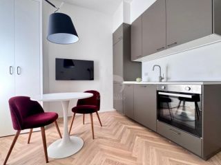 APPARTAMENTO di 2 vani e di 45 mq (MILANO) rif. HOME 3631_2