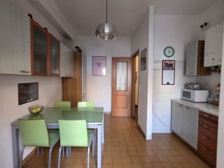 appartamento con 2 terrazze arredato euro 1.200 via cologna