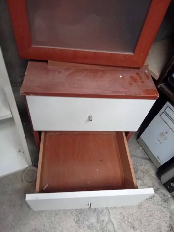 2 vetrinette uso garage ripostiglio - Foto 7