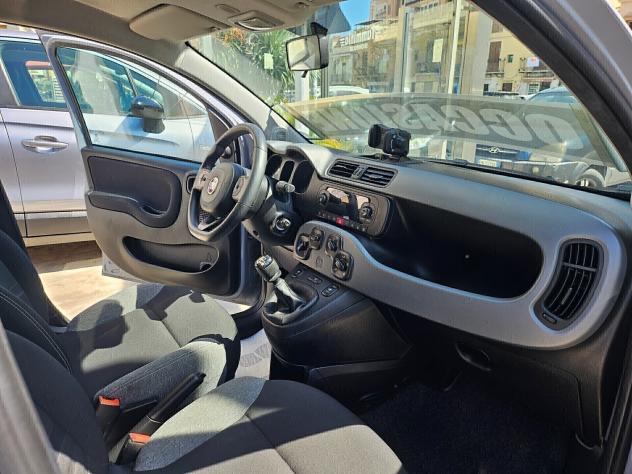 Fiat Panda 1.0 HYBRID LIFE 03/2022 - Foto 10