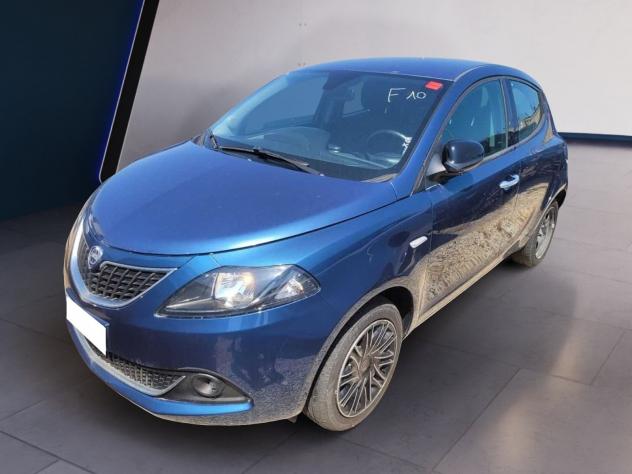 Lancia Ypsilon 1.0 FireFly 70cv Hybrid Gold