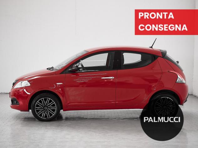 Lancia Ypsilon 1.0 FireFly 70cv Hybrid Silver Plus - Foto 5