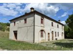 COLONICA di 12 vani e di 550 mq (CERTALDO) rif. C 35