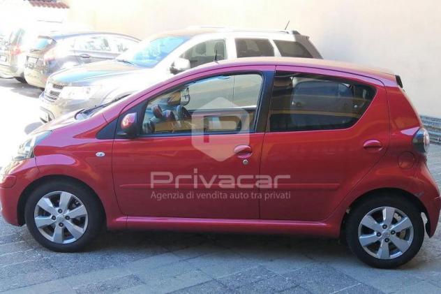 Toyota Aygo Aygo 1.0 12V VVT-i 5 porte Now Red Edition - Foto 8