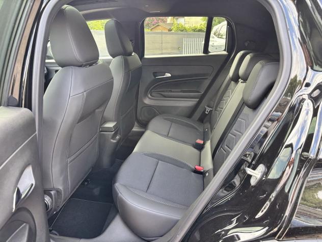 Jeep Avenger e-Hybrid 1.2 turbo e-hybrid mhev Summit 110cv #Tetto #Portellone Elettrico - Foto 9