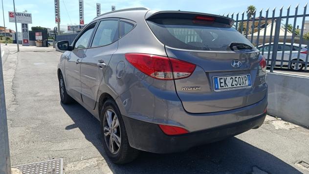 Hyundai iX35 1.7 CRDi 2WD Style Problemi al motore - Foto 6