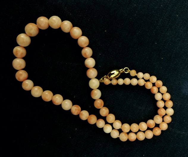 BELLISSIMA COLLANA SCALARE IN AUTENTICO CORALLO ROSA VARIEGATO. - Foto 7