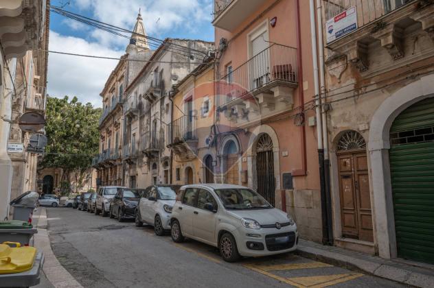 Casa Indipendente in vendita a Ragusa, Centro - Foto 4