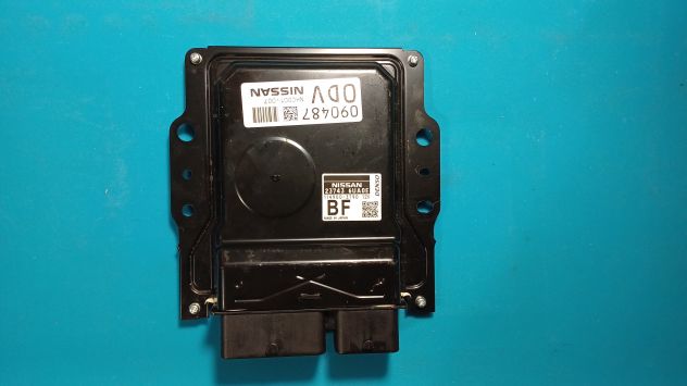 Nissan Qashqai J12 Centralina/modulo motore ECU 23743---6UA0E 23743---6UA0E
