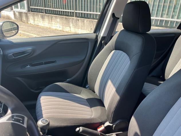 Fiat Punto 1.2 8V 5p solo 22.000 km - Foto 4