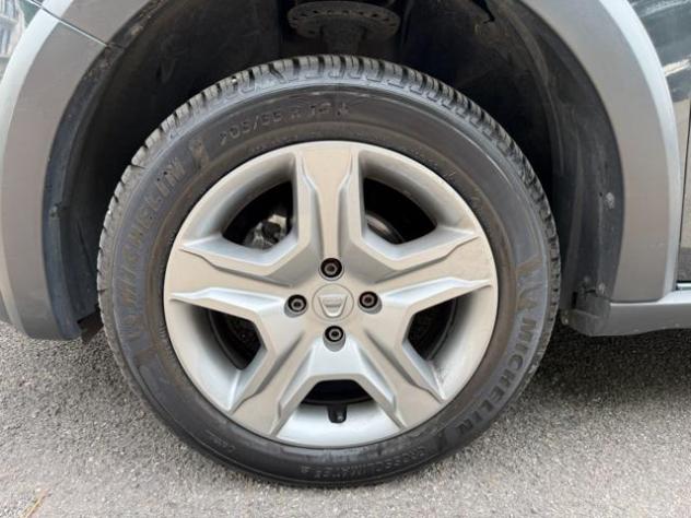 DACIA Sandero Stepway 1.5 dCi 90CV rif. 23712178 - Foto 9