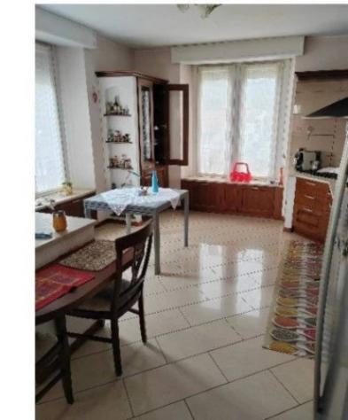 Immobile in asta di 445 m² con più di 5 locali e box auto in vendita a Gavirate - Foto 5