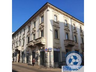 due locali con angolo cottura in residenza d'epoca