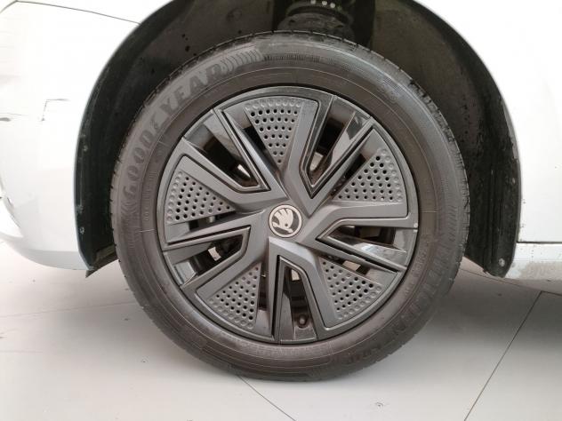 Škoda Fabia 1.0 MPI Evo 59KW 130 EDITION - Foto 8