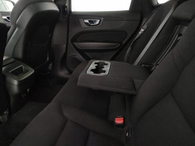 VOLVO XC60 B4 (d) Geartronic Momentum Pro - Autocarro rif. 23417301 - Foto 10