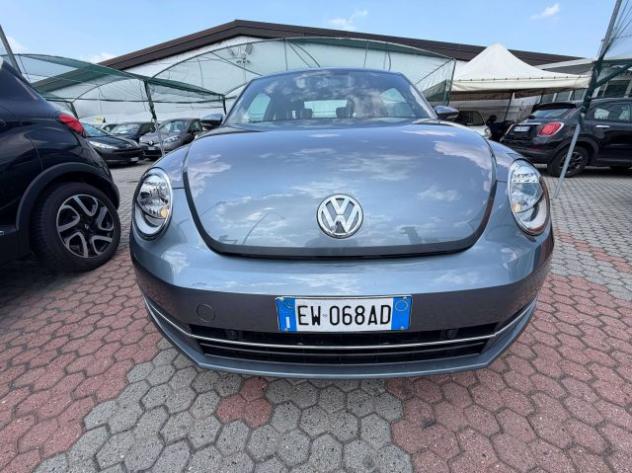 VOLKSWAGEN Maggiolino Maggiolino 1.6 tdi Design 105cv rif. 23982071 - Foto 2